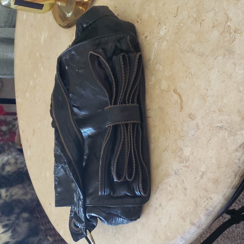 Black leather slouchy bow detail Tylie Malibu bag